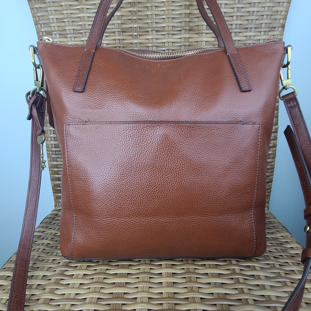 Fossil Evelyn Tote Shoulder Crossbody Bag Leather Brown Gold Hardware NWOT - Picture 4 of 15